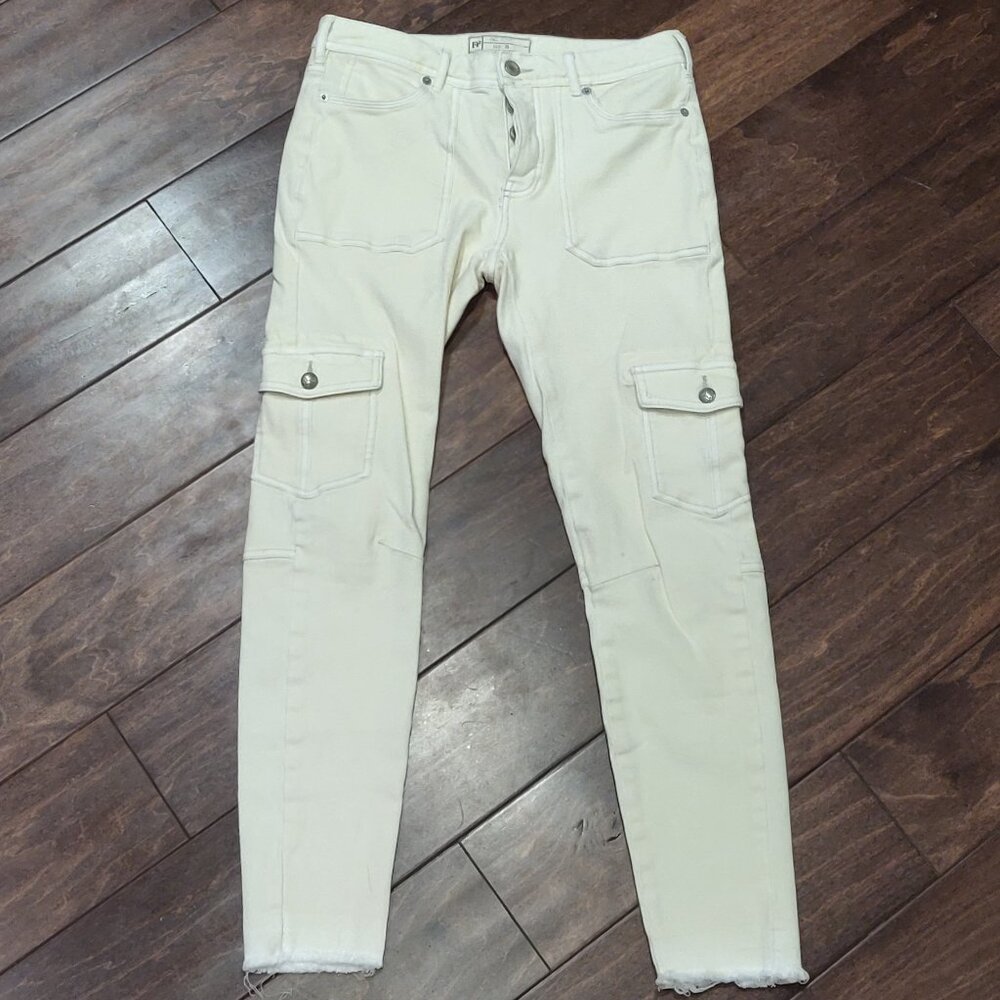 Free People Cream Denim Skinny Utility Cargo Jeans Button Fly Frey Hem S…